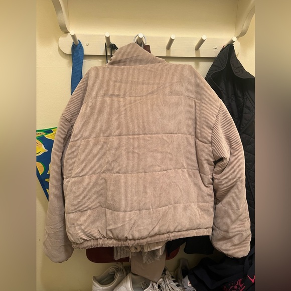 Ashley By 26 International Cropped Velvet Corduroy Plush Coat Zip Up Jacket - Picture 3 of 3